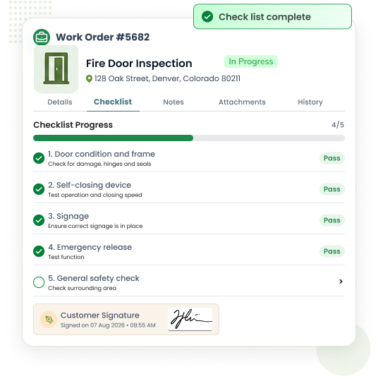 Op mobiel ingevulde compliance-checklist met fotobewijs